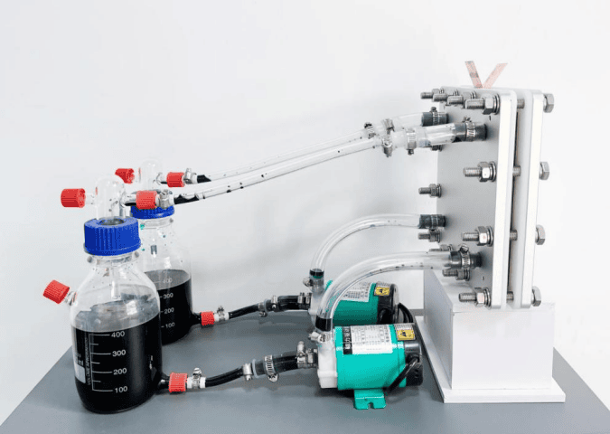 Batterie de débit Redox à l'échelle de laboratoire (3W / 20W / 100W)